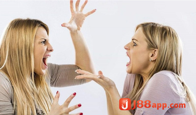 Nằm mơ thấy cãi nhau với người cùng phái đánh con gì? 5 Nằm mơ thấy cãi nhau với người cùng phái có điềm báo gì?