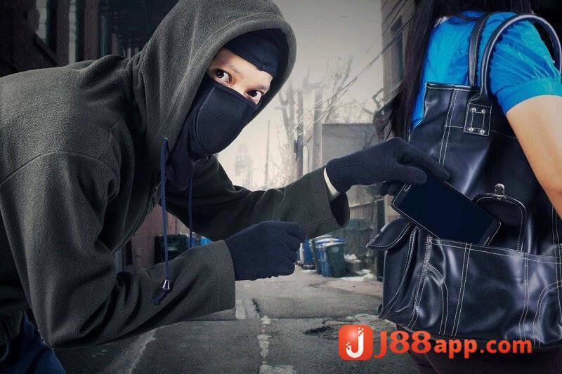 Nằm mơ thấy mất điện thoại là điềm báo gì? Đánh số mấy? 8 Nằm mơ thấy mất điện thoại đánh số mấy?